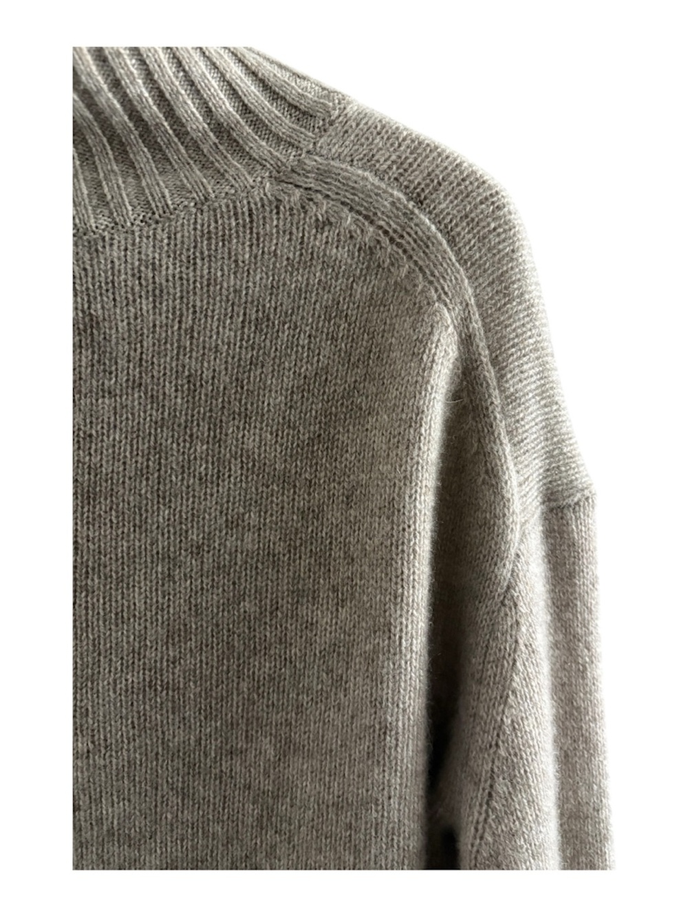 Banana Republic 100% Cashmere Taupe Mock Neck Sweater NWT - Picture 7 of 9